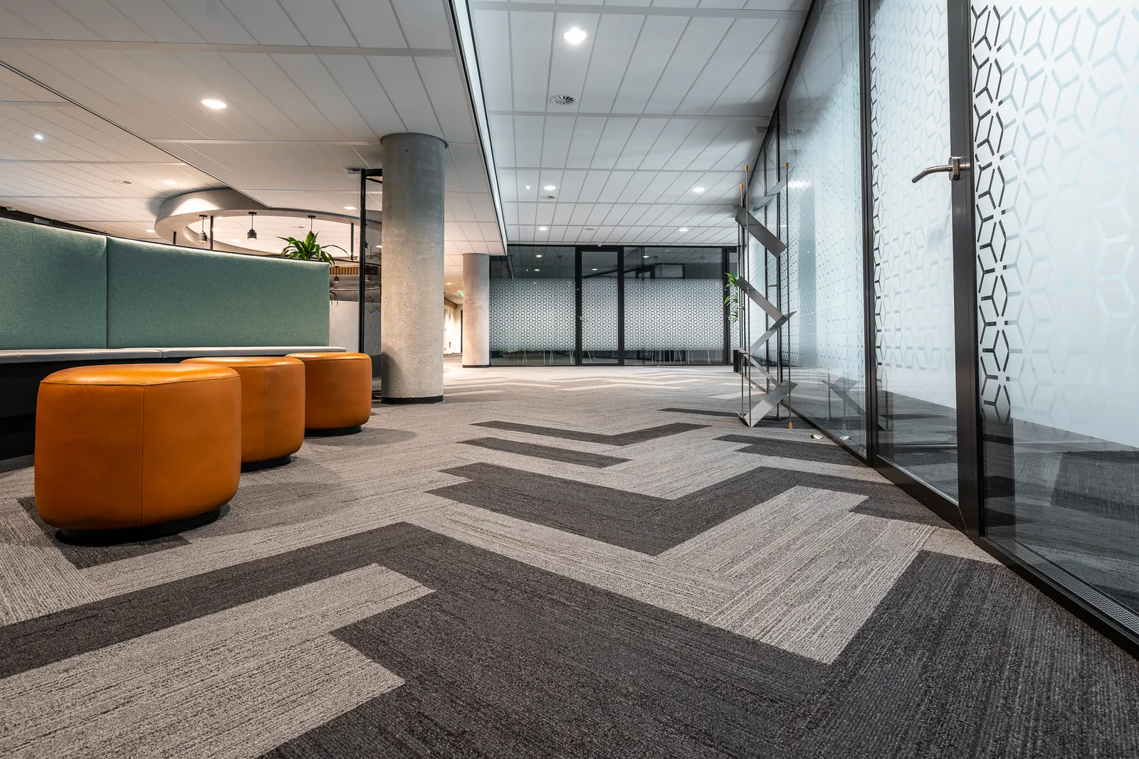 How to Choose Commercial Flooring Supplier for Your Business