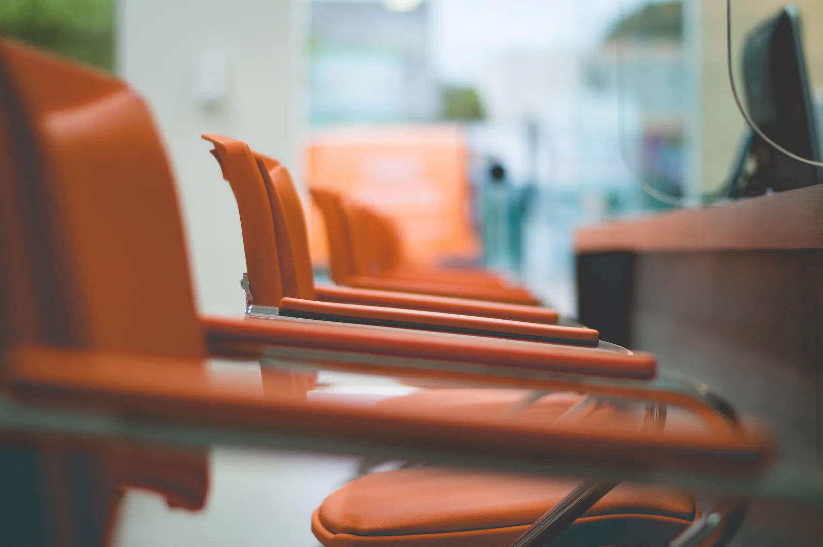 USED ERGONOMIC OFFICE CHAIRS